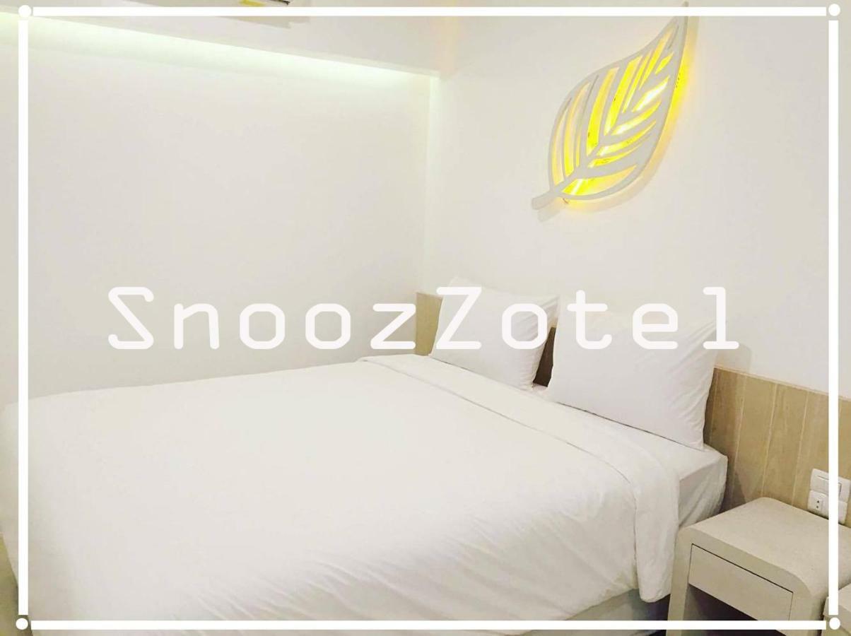 Snoozzotel Pattaya Exterior foto